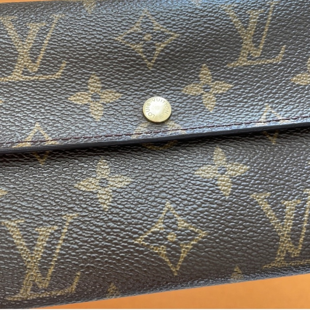 Traded LOUIS VUITTON SARAH MONOGRAM WALLET AUTH & CHAIN LAST CHANCE - Picture 5 of 15